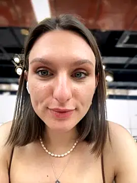 ArtistAnn naked strip on webcam for live sex chat