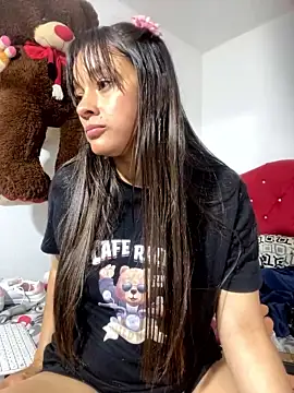 Jeru_salma naked strip on webcam for live sex chat
