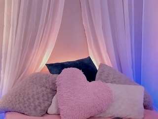 KamilaGarces nude on webcam live hottest sex chat