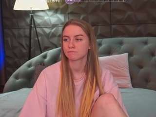 Krisss-Love nude on webcam live hottest sex chat