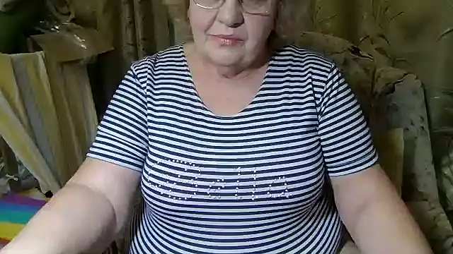LanaLoverSexyw naked strip on webcam for live sex chat