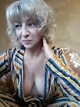 Lorie_Carrie naked strip on webcam for live sex chat
