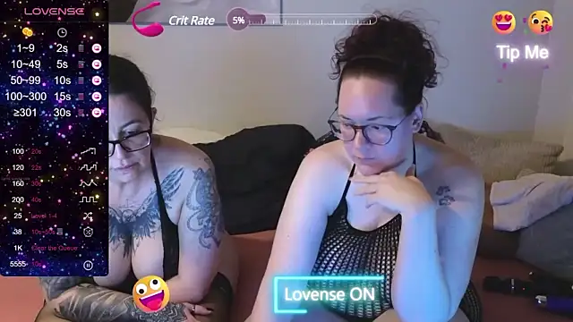MaraLeNoir naked strip on webcam for live sex chat