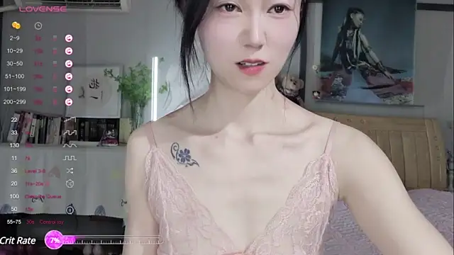 Molih9 naked strip on webcam for live sex chat