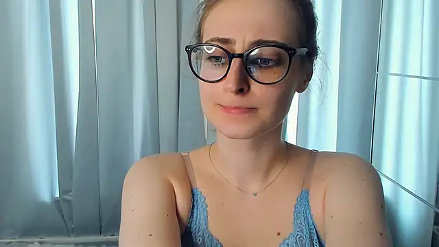 SandraMaske naked strip on webcam for live sex chat