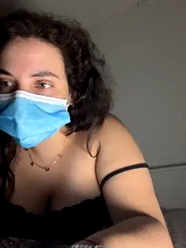 sara_laimaroc naked strip on webcam for live sex chat