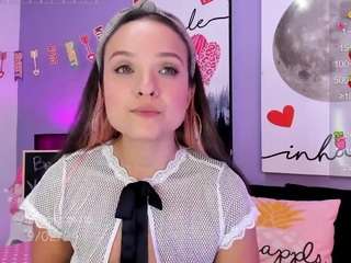 SaraAvila nude on webcam live hottest sex chat