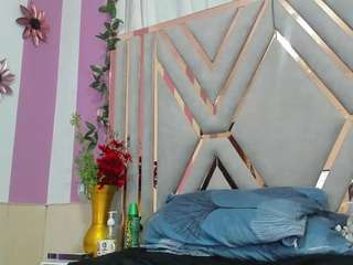 Sharik-leal nude on webcam live hottest sex chat