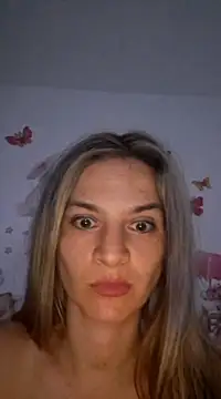 SwitzerlandLove naked strip on webcam for live sex chat