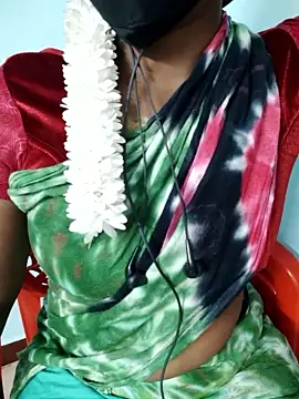 Tamil-kani naked strip on webcam for live sex chat