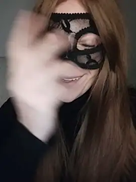 23Milly naked strip on webcam for live sex chat