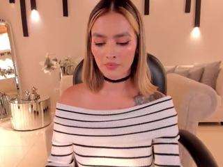 Amberhill nude on webcam live hottest sex chat