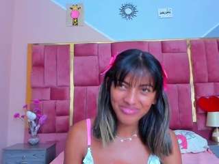 Brenda nude on webcam live hottest sex chat
