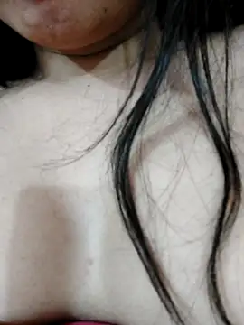 CuteSarikaLIVE naked strip on webcam for live sex chat