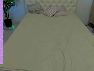 Flirtatiousmegan nude on webcam live hottest sex chat