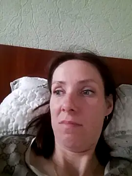 Julijuicy naked strip on webcam for live sex chat