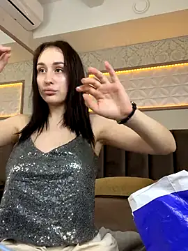 _Miss_Luna_ naked strip on webcam for live sex chat