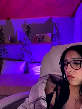 sofiaa_ph naked strip on webcam for live sex chat