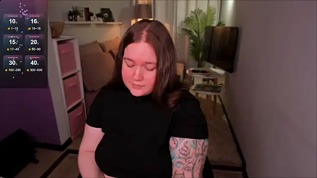 SummerTina naked strip on webcam for live sex chat