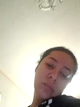 Tatavogliosa89 naked strip on webcam for live sex chat