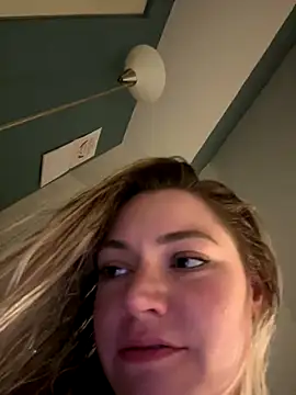 ToniVice naked strip on webcam for live sex chat