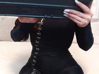 Vanessa-rose nude on webcam live hottest sex chat