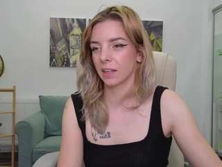 EveMorgan nude on webcam live hottest sex chat