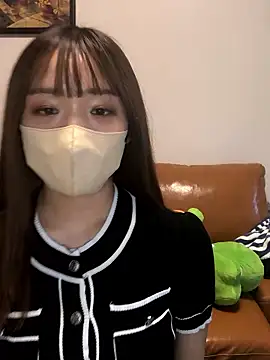 _Hiyori_ naked strip on webcam for live sex chat