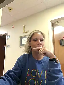 katsworld1 naked strip on webcam for live sex chat