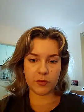 MaribelRiver naked strip on webcam for live sex chat
