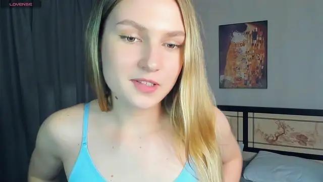 OllinNeel naked strip on webcam for live sex chat