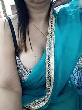 Punjabi_Bhabhi naked strip on webcam for live sex chat