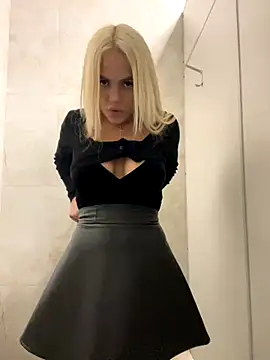 Santa-Monica naked strip on webcam for live sex chat