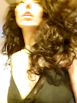 SoleilSustainable naked strip on webcam for live sex chat