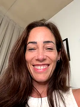 SweeetAlegra naked strip on webcam for live sex chat