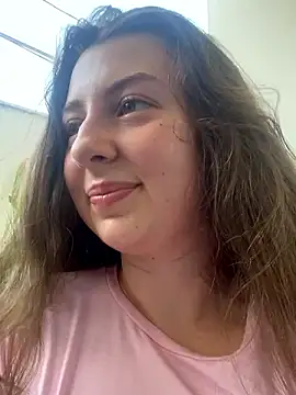 curvyflawless naked strip on webcam for live sex chat