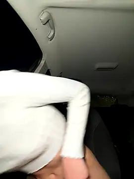 HopeHeaven naked strip on webcam for live sex chat