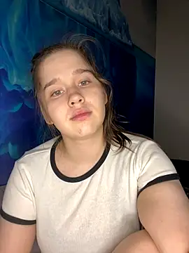 HornyGirlH naked strip on webcam for live sex chat