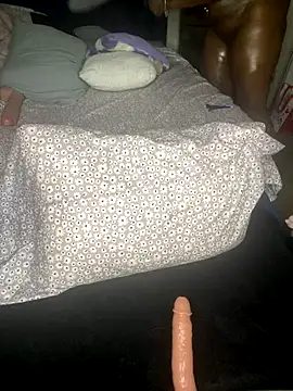 SailormoonPlips naked strip on webcam for live sex chat