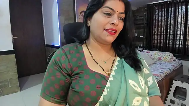 tarivishu23 naked strip on webcam for live sex chat
