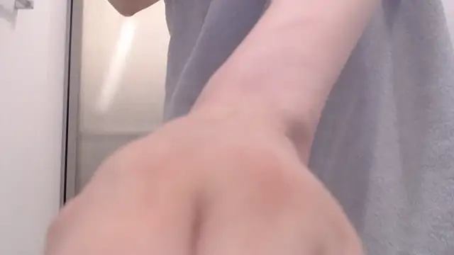 Arisa-man naked strip on webcam for live sex chat