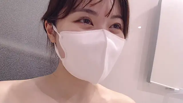 Arisa-man naked strip on webcam for live sex chat