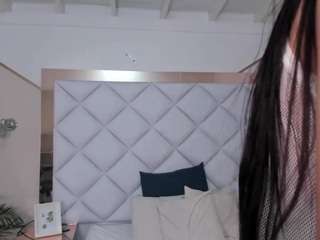 Catalina-petti nude on webcam live hottest sex chat