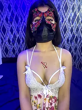 CHILL__HOUSE naked strip on webcam for live sex chat