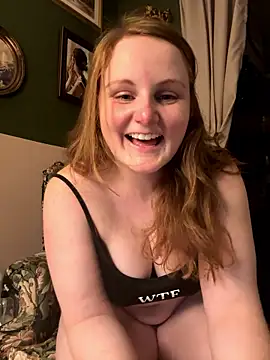 GingerSnap33 naked strip on webcam for live sex chat