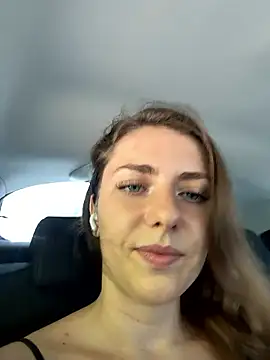 MariiD Free Live Sex Cam from Stripchat