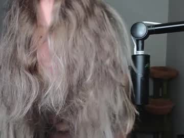 dont be afraid to click social media link, its working just click on that ! Nudes and Live Cam