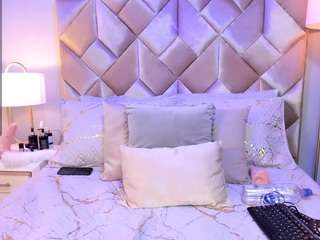 jensexy Nudes and Live Cam