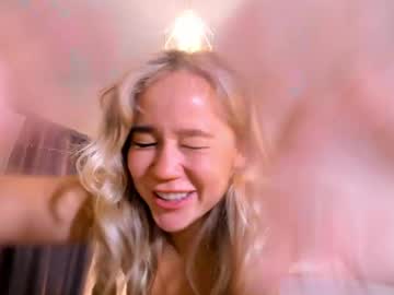 Kristy (Nip slip shady) Nudes and Live Cam