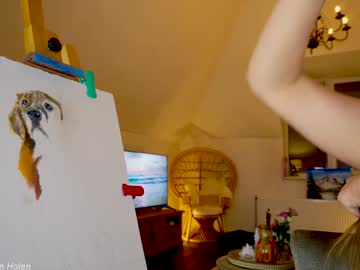 Lily Nudes and Live Cam